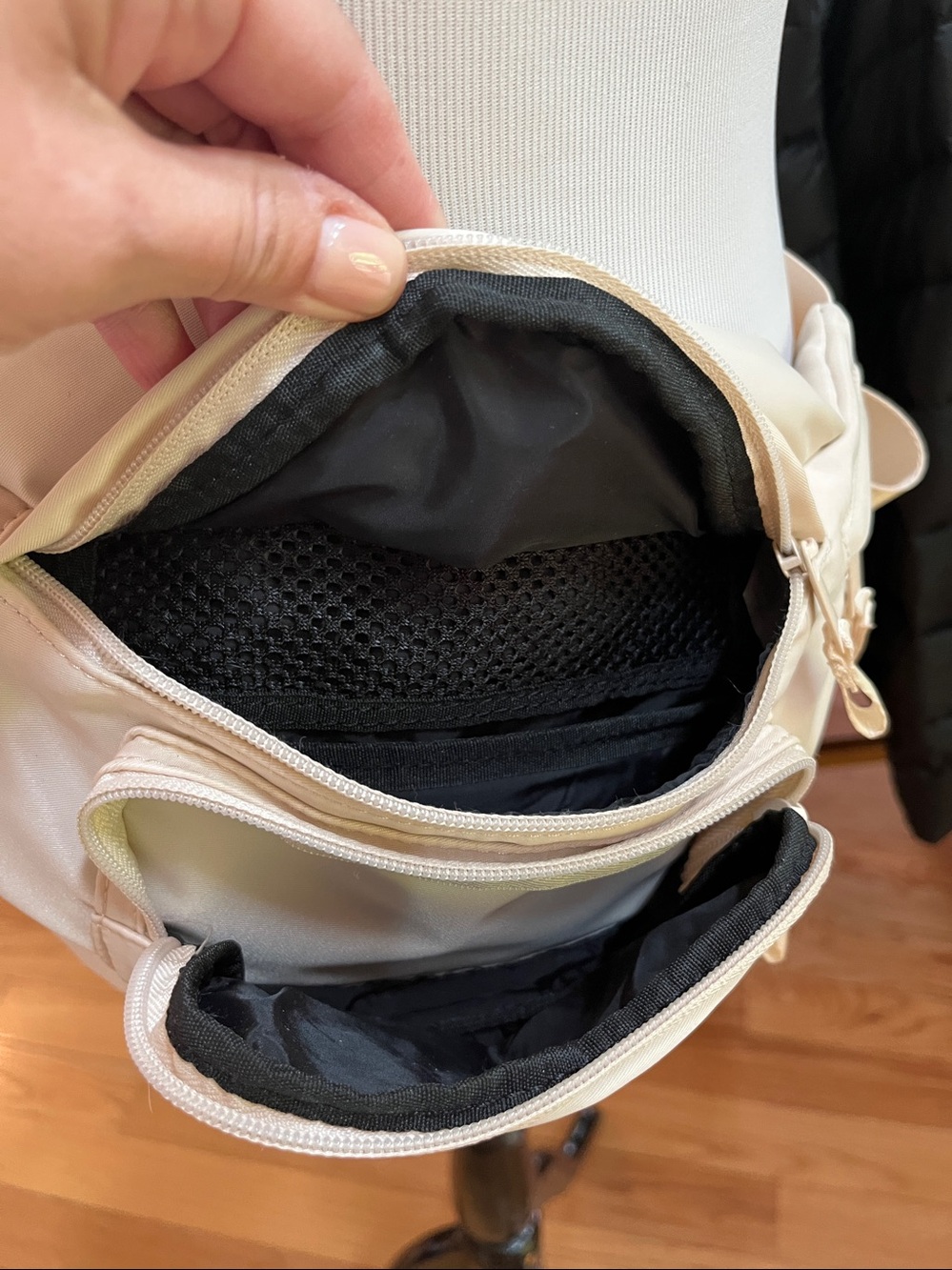 Fabletics bag - Picture 3 of 6